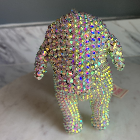 Rhinestone Dog - Picture 13 of 17
